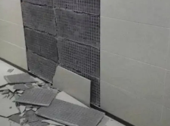 哈巴河瓷砖空鼓维修公司分享下哈巴河墙砖松动维修的知识